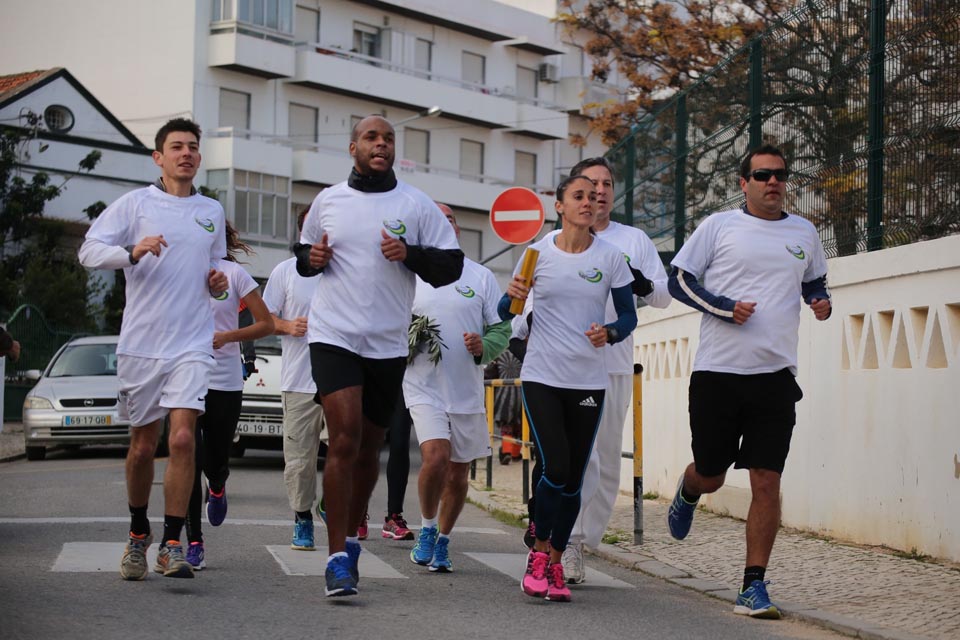 Sul Informação - Alunos das escolas de Olhão receberam «Chamada para os Jogos» (com fotos)