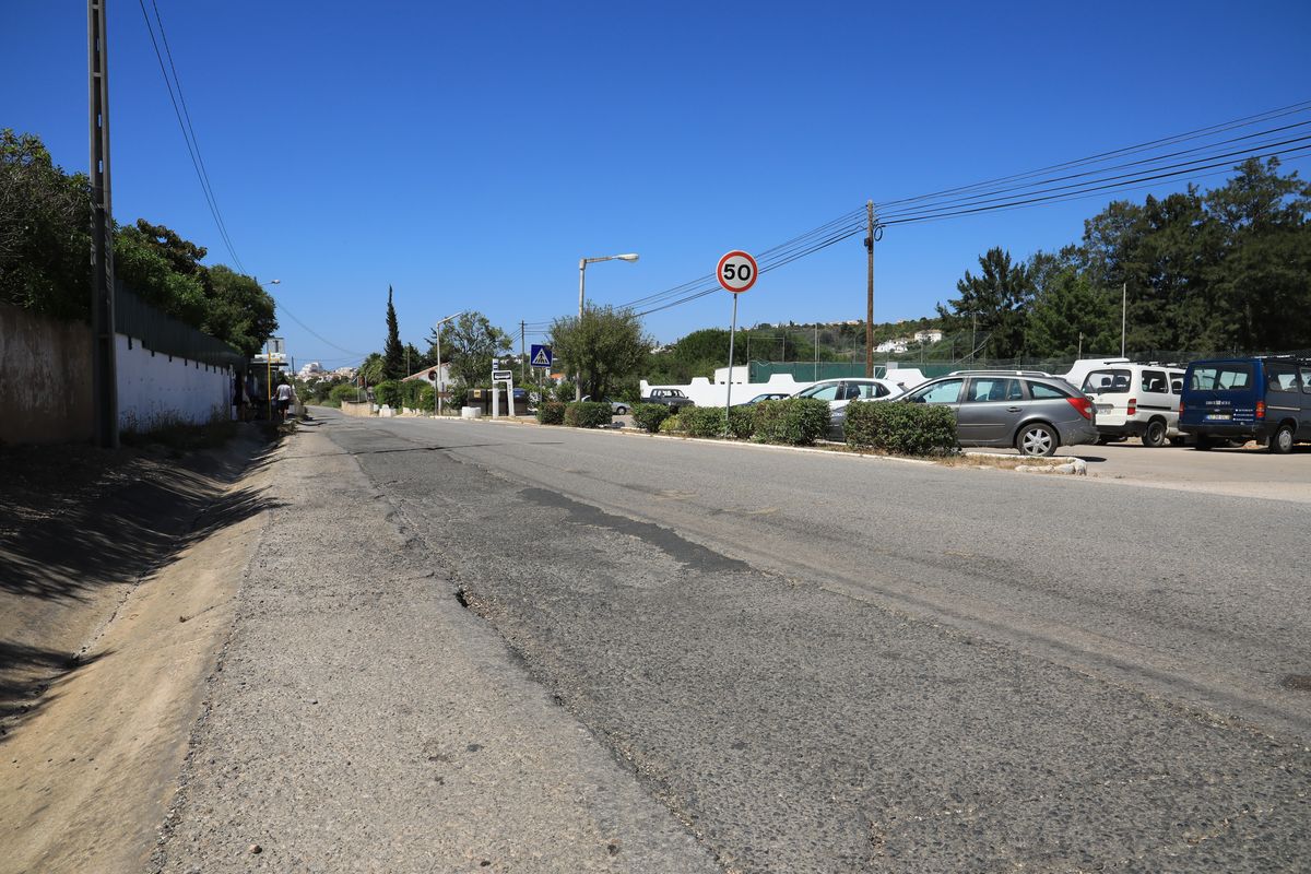 Sul Informação - Lagos aumenta preço e lança novo concurso para obra na estrada da Praia da Luz