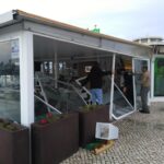 Sul Informação - Tornado vira barcos e causa danos em carros e esplanadas na Doca de Faro [com fotos e vídeo]