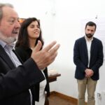 Sul Informação - Pacheco Pereira inaugurou exposição «Maio de 68 Revisitado» em Lagoa