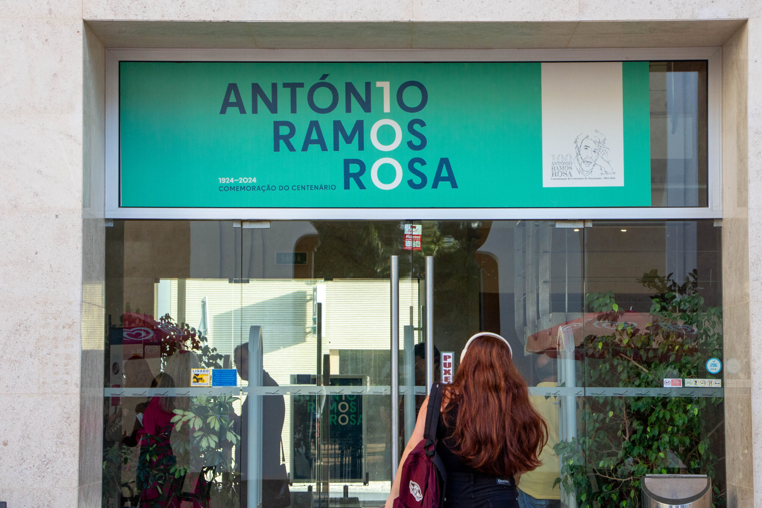 Sul Informação - Exposição já dá a conhecer o centenário António Ramos Rosa na Biblioteca de Faro