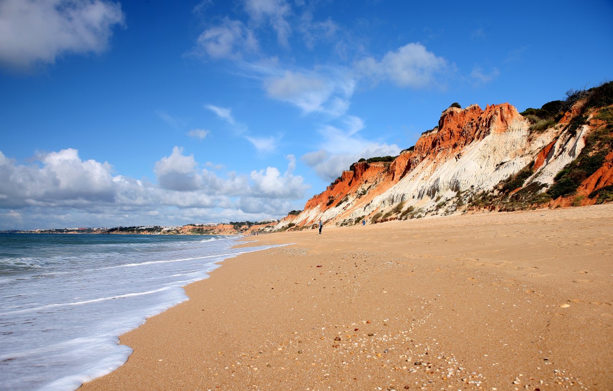 Sul Informação - Oito praias algarvias são as preferidas dos utilizadores do TripAdvisor