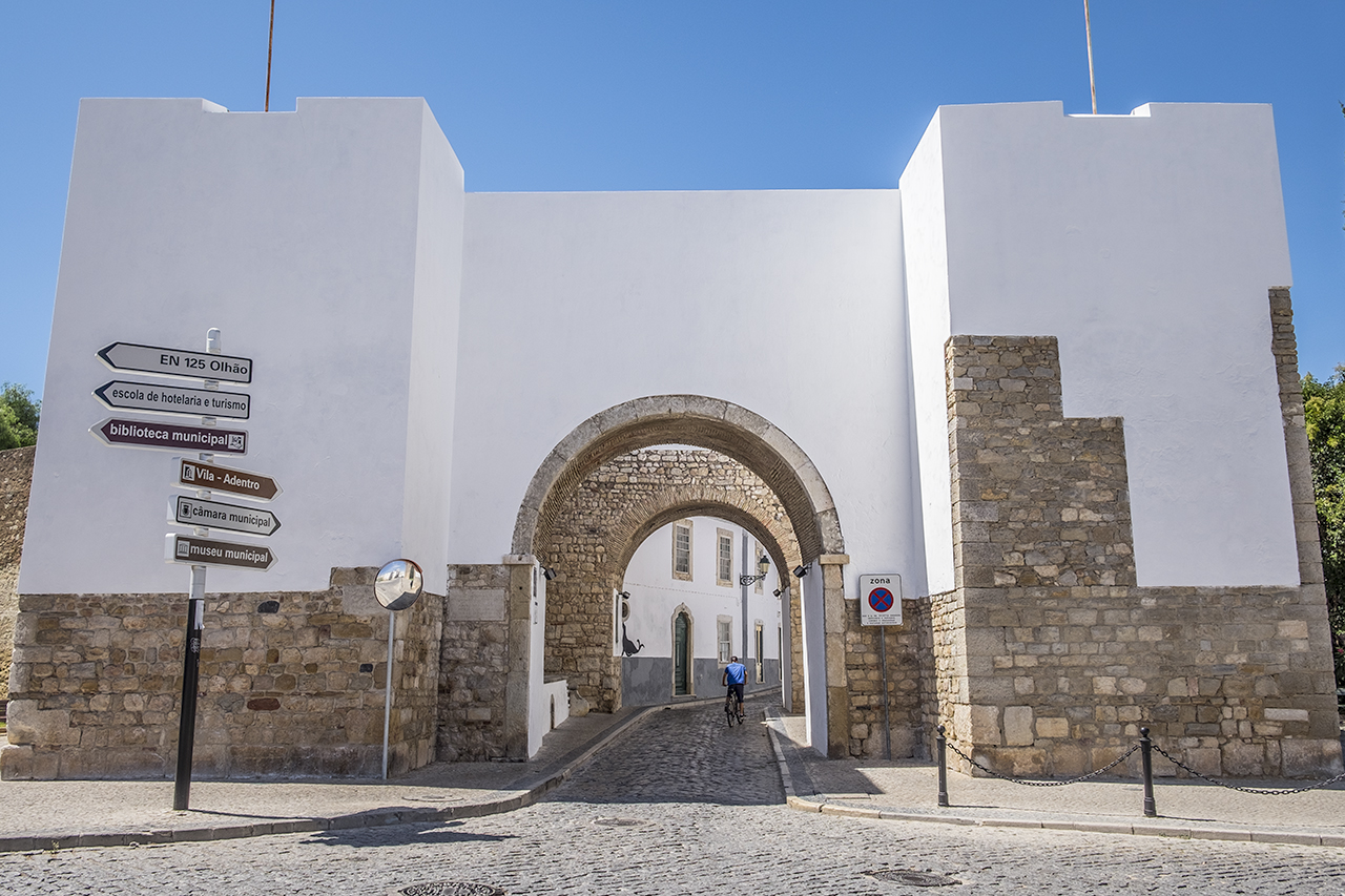 Sul Informação - União de Freguesias de Faro premeia melhor ensaio histórico sobre a cidade
