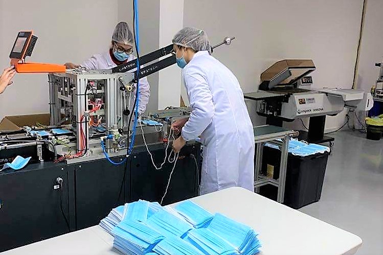 Sul Informação - Algarvio e alentejano querem “Vencer o Momento” com fábrica de máscaras em Odemira