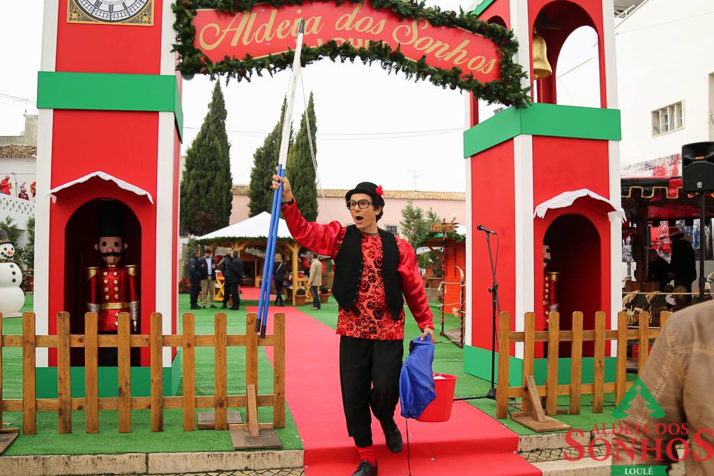 Sul Informação - «Aldeia dos Sonhos» de Loulé encerrada devido ao mau tempo