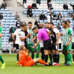 Sul Informação - Farense voltou a perder e não foi por falta de apoio dos seus adeptos