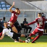 Sul Informação - Golo de Mansilla nos descontos dá primeiro ponto ao Farense na Primeira Liga
