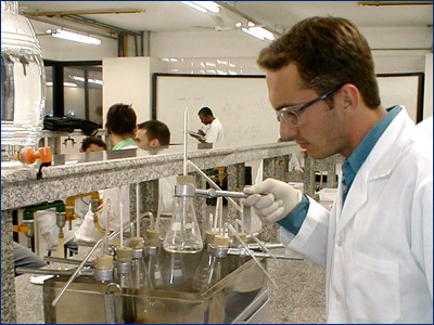 Sul Informação - Estudantes de Ciências Farmacêuticas da Universidade do Algarve promovem Jornadas