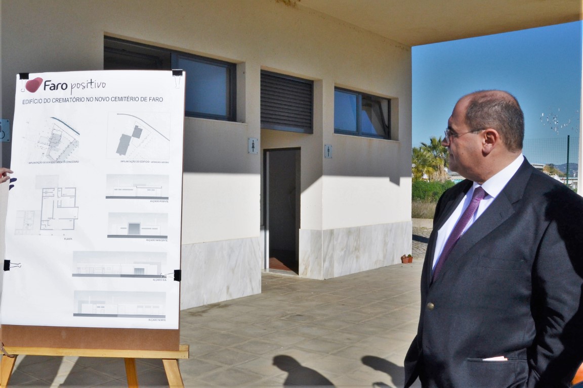 Sul Informação - Câmara quer ter crematório de Faro a funcionar até final do ano