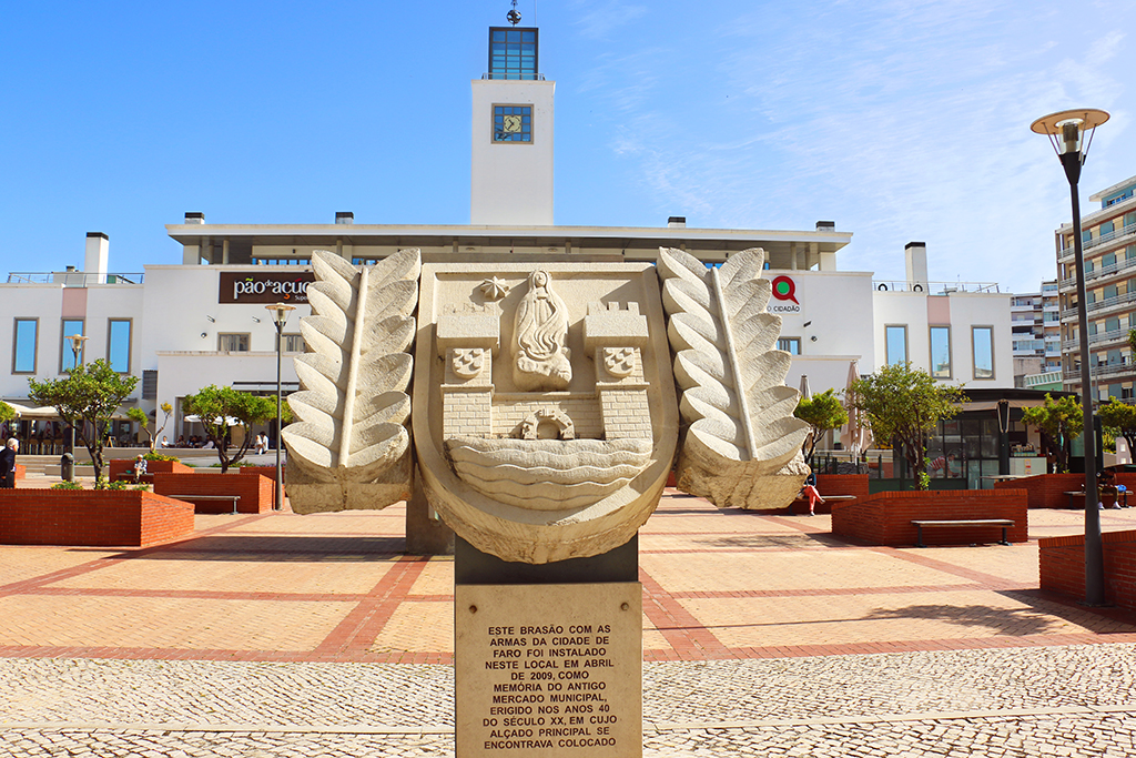 Sul Informação - Mercado de Faro vai ter desfibrilhador