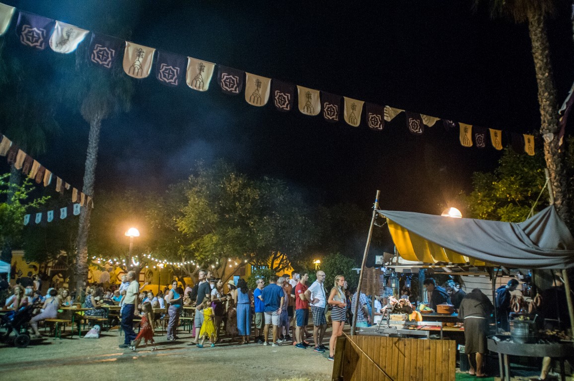 Sul Informação - Fotogaleria: Trajes de época, animação e torneios fazem viajar no tempo em Silves