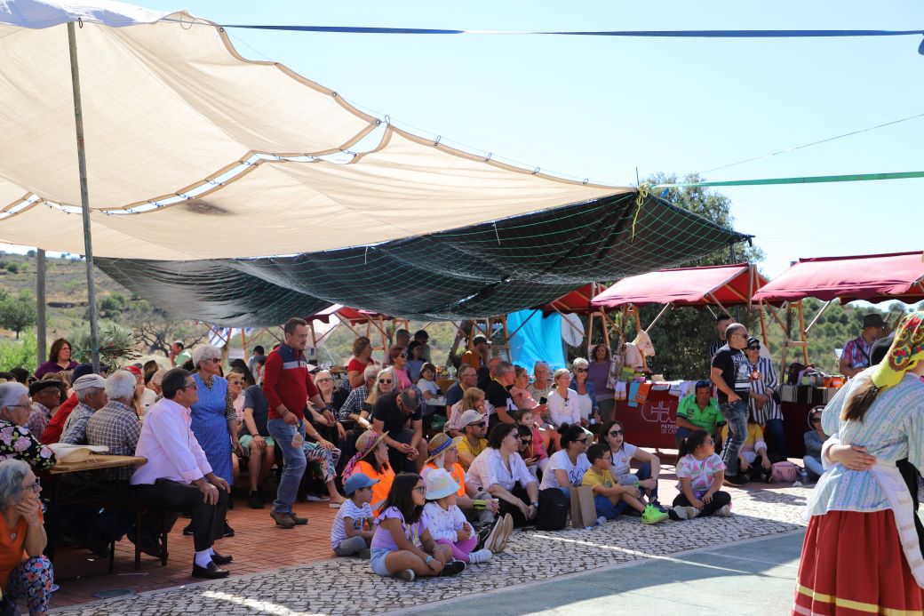 Sul Informação - Furnazinhas estiveram em festa na Feira do Campo