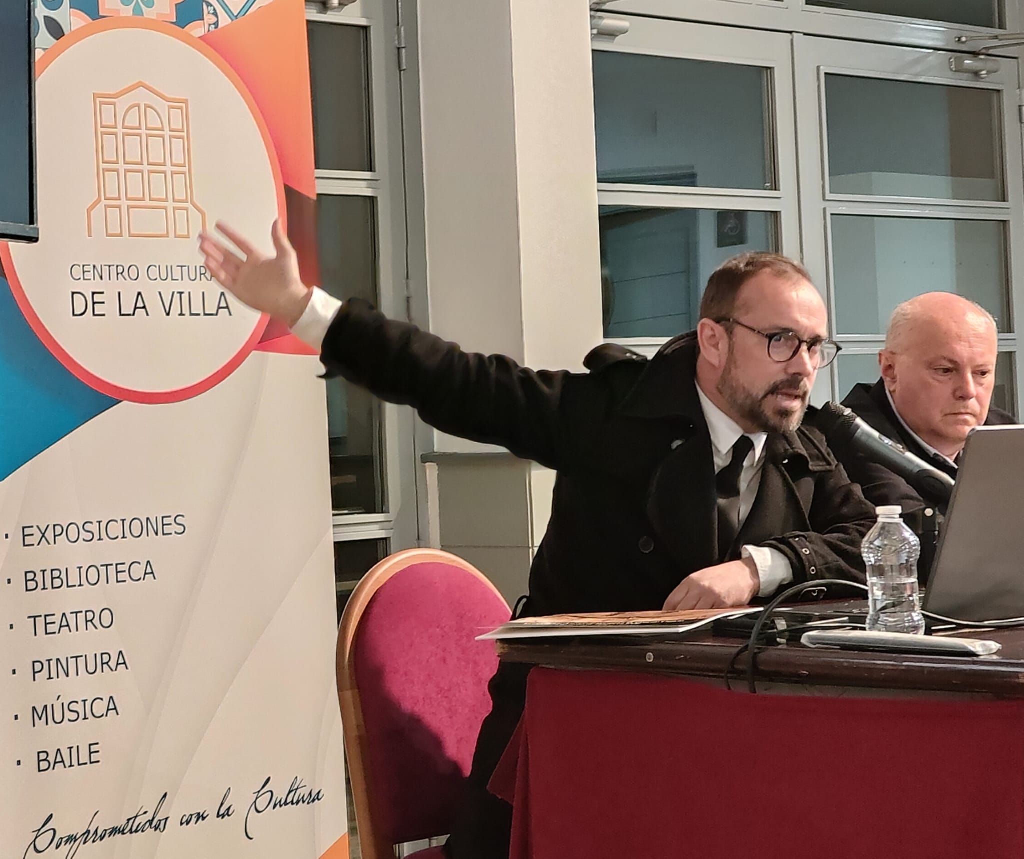Sul Informação - Apresentação de trabalho do historiador Fernando Pessanha esgota sala em Cartaya