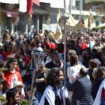 Sul Informação - Fotogaleria: São Brás de Alportel voltou a sair à rua com Tochas Floridas e gritos de aleluia