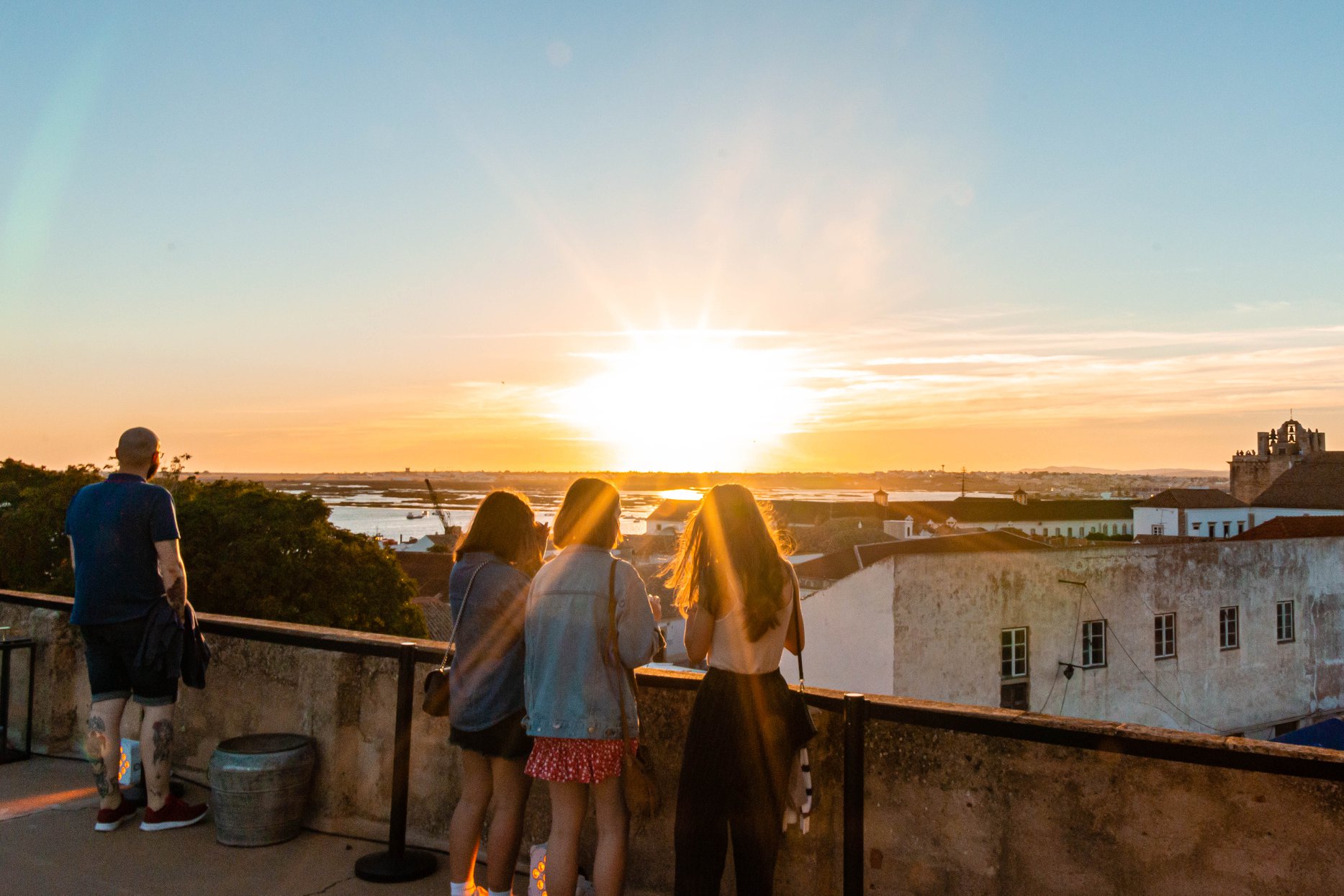 Sul Informação - Faro procura açoteias para festival e todos se podem candidatar