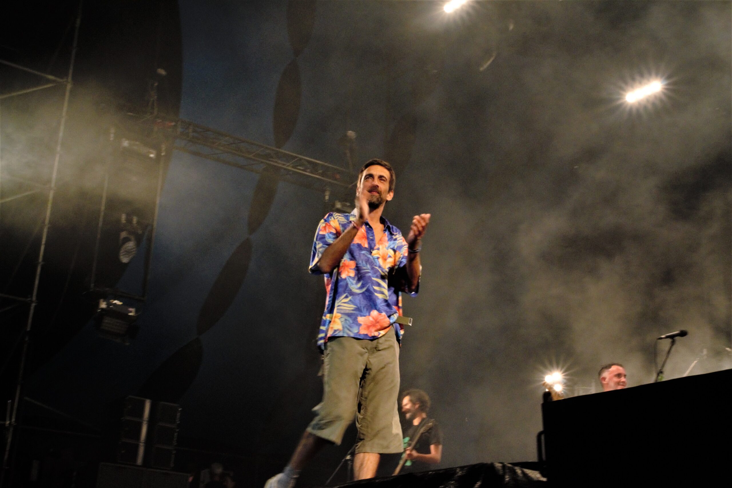 Sul Informação - Ao segundo dia, Festival F teve lotação esgotada e hoje há mais música