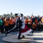 Sul Informação - Amendoeiras em flor enchem Alta Mora de gente com muita vontade de caminhar