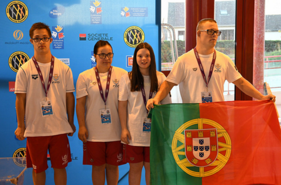 Sul Informação - Filipe Santos arrecada medalha de bronze no Europeu de Natação para atletas com Síndrome de Down