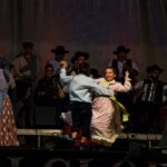 Sul Informação - Um grupo polaco a cantar a “Tia Anica” é Folkfaro [com vídeo e fotos]