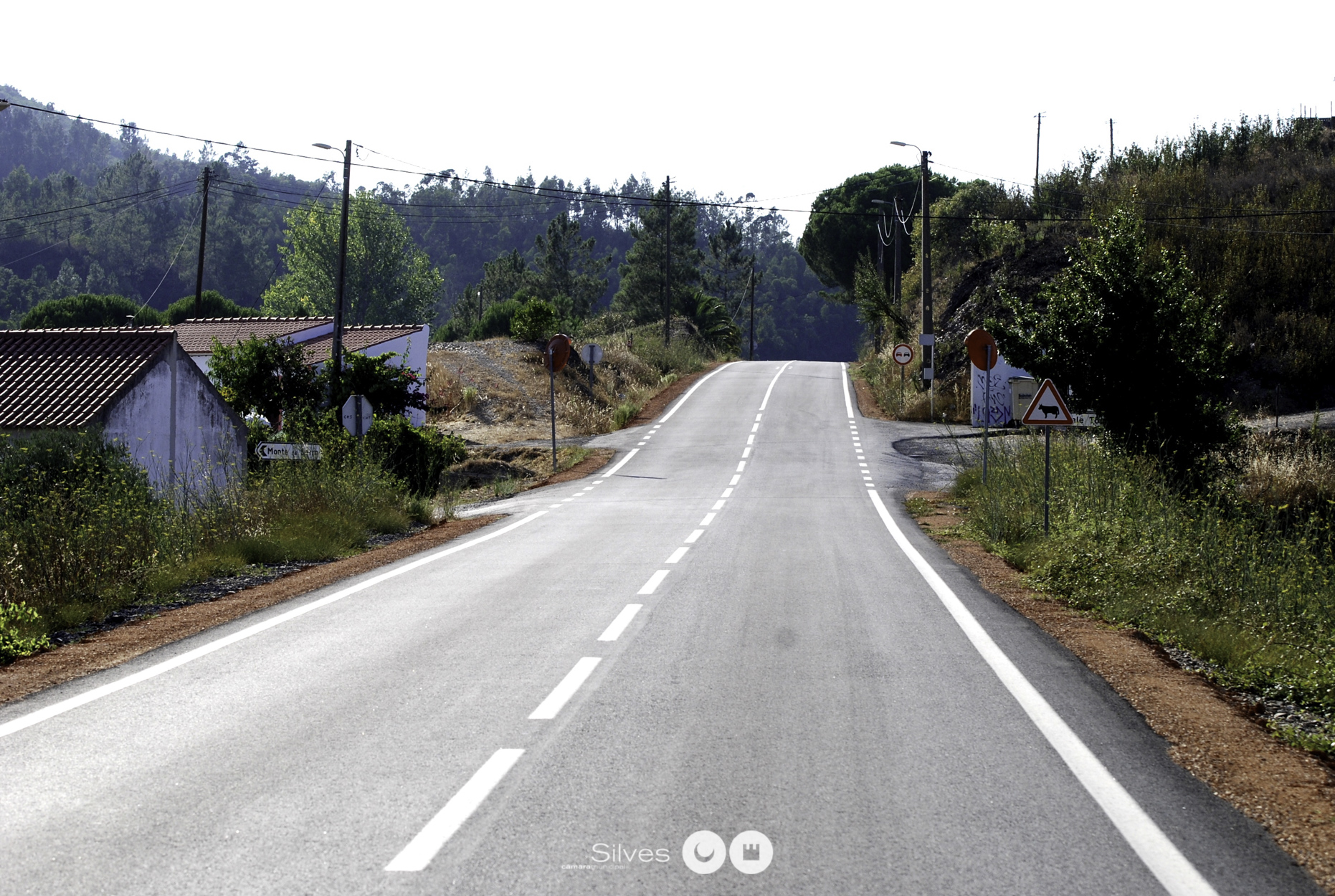 Sul Informação - São Marcos da Serra: Requalificação da estrada da Benafátima já foi concluída