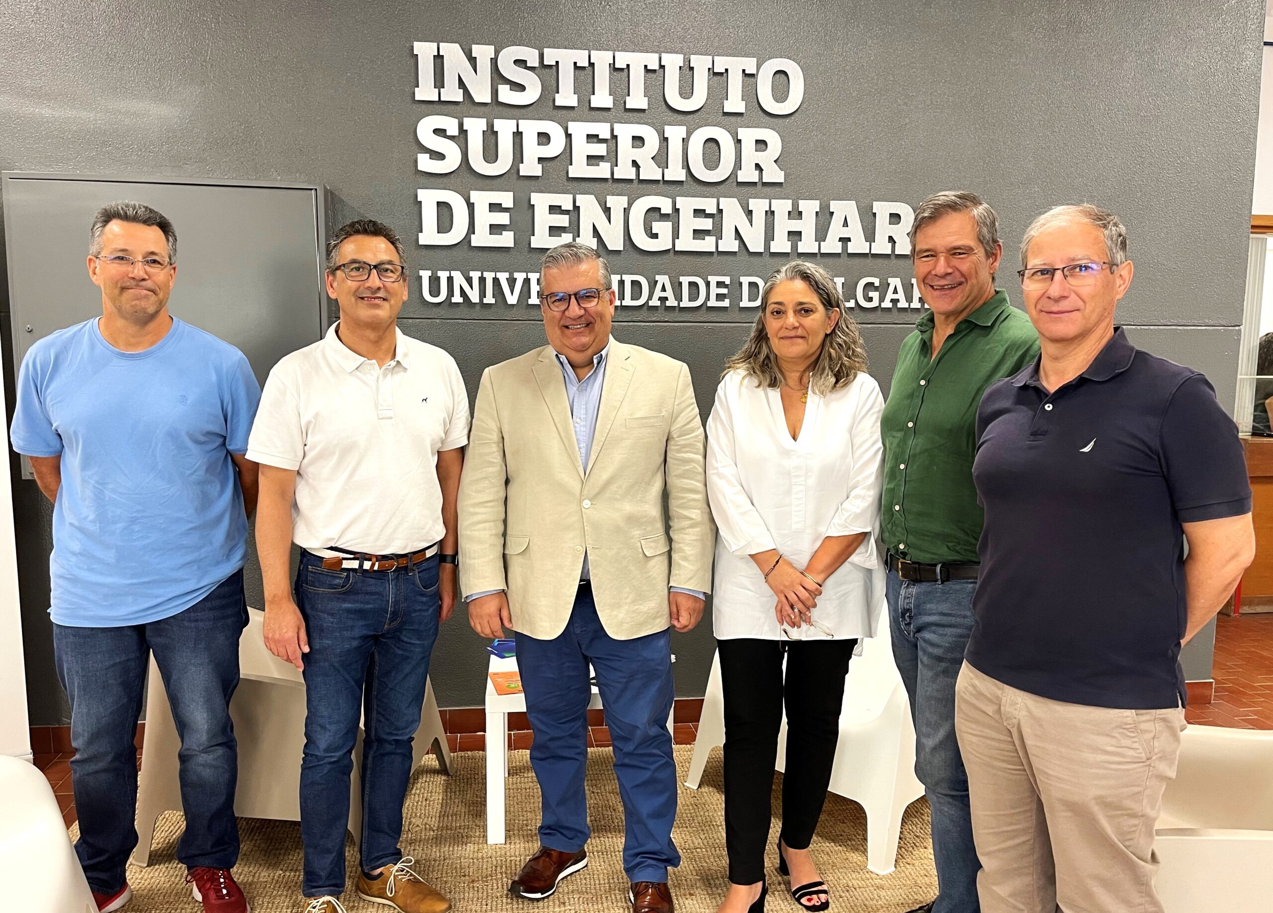 Sul Informação - UAlg e empresa Mezzegra vão colaborar em investigação de soluções ecológicas