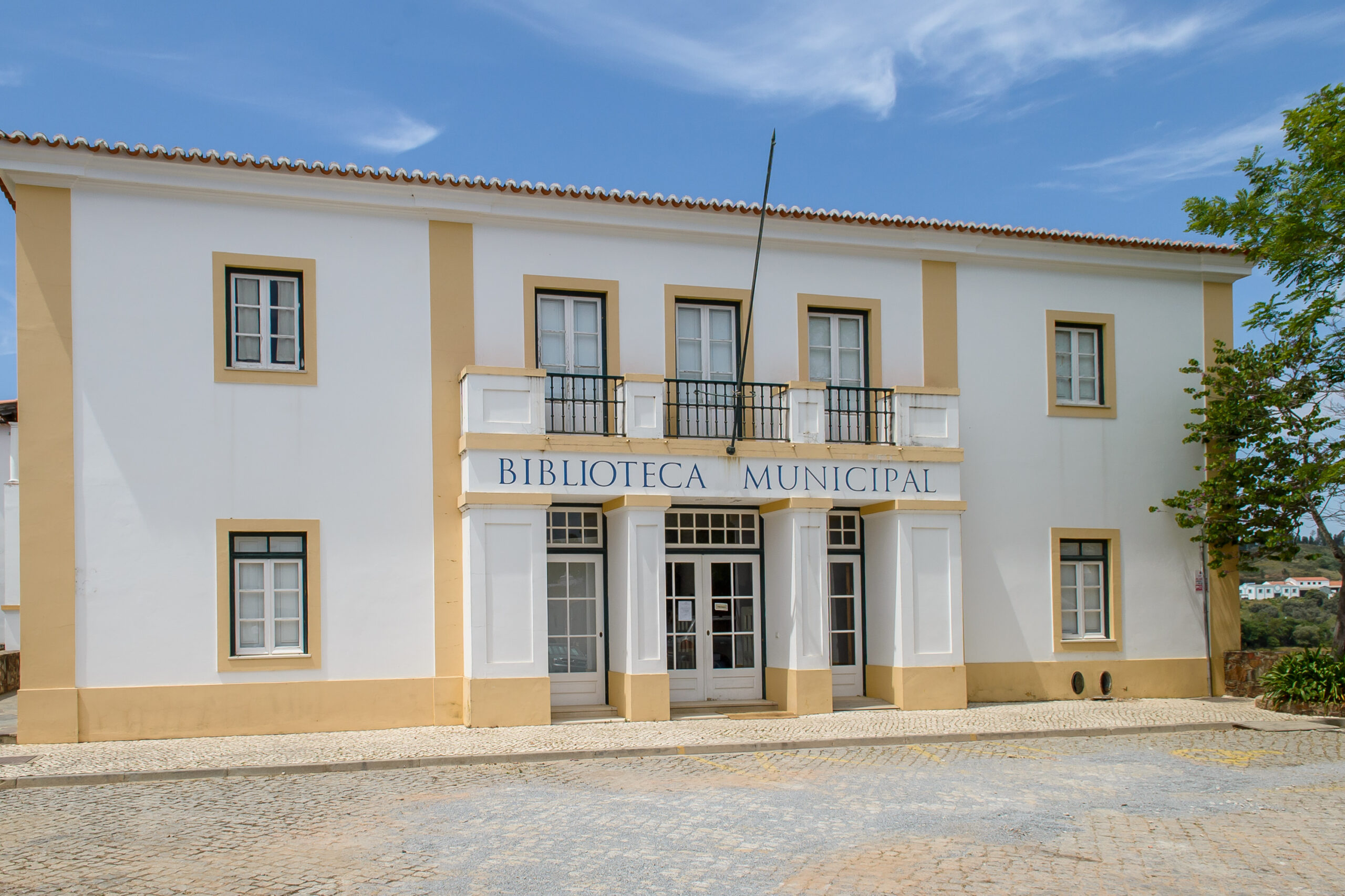 Sul Informação - Biblioteca de Odemira comemora 23 anos com programa cultural para todas as idades