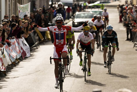 Sul Informação - Ciclista do Louletano é o primeiro vencedor do ano em Portugal