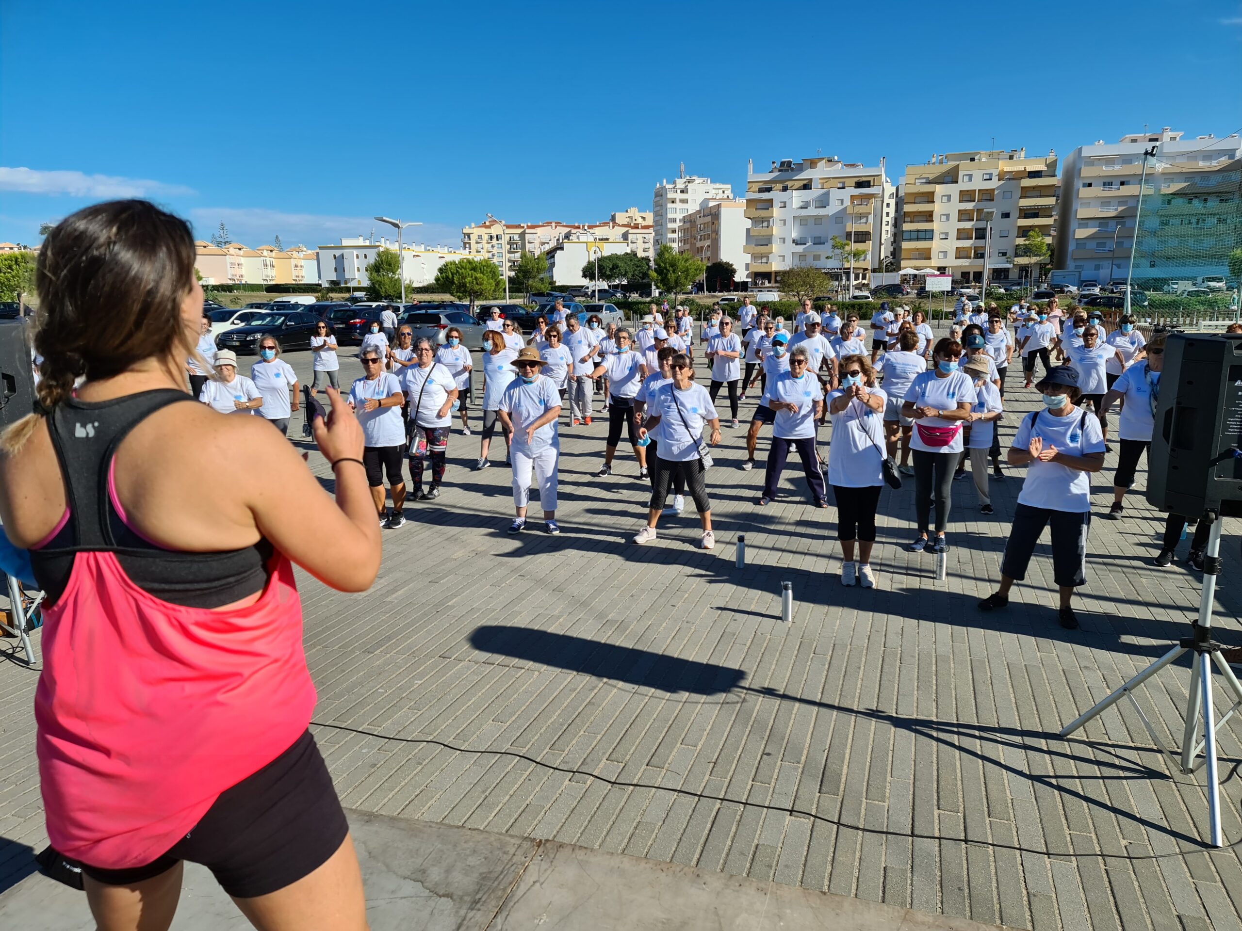 Sul Informação - Vem aí uma mega aula de ginástica sénior em Quarteira