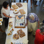 Sul Informação - 100º aniversário do Senhor Oliveira comemorado com bolo e muitos amigos