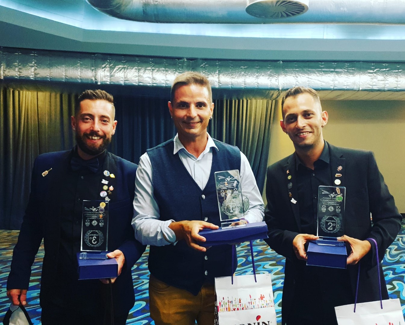 Sul Informação - Barmen algarvios são os grandes vencedores do Concurso Nacional de Cocktails na Madeira