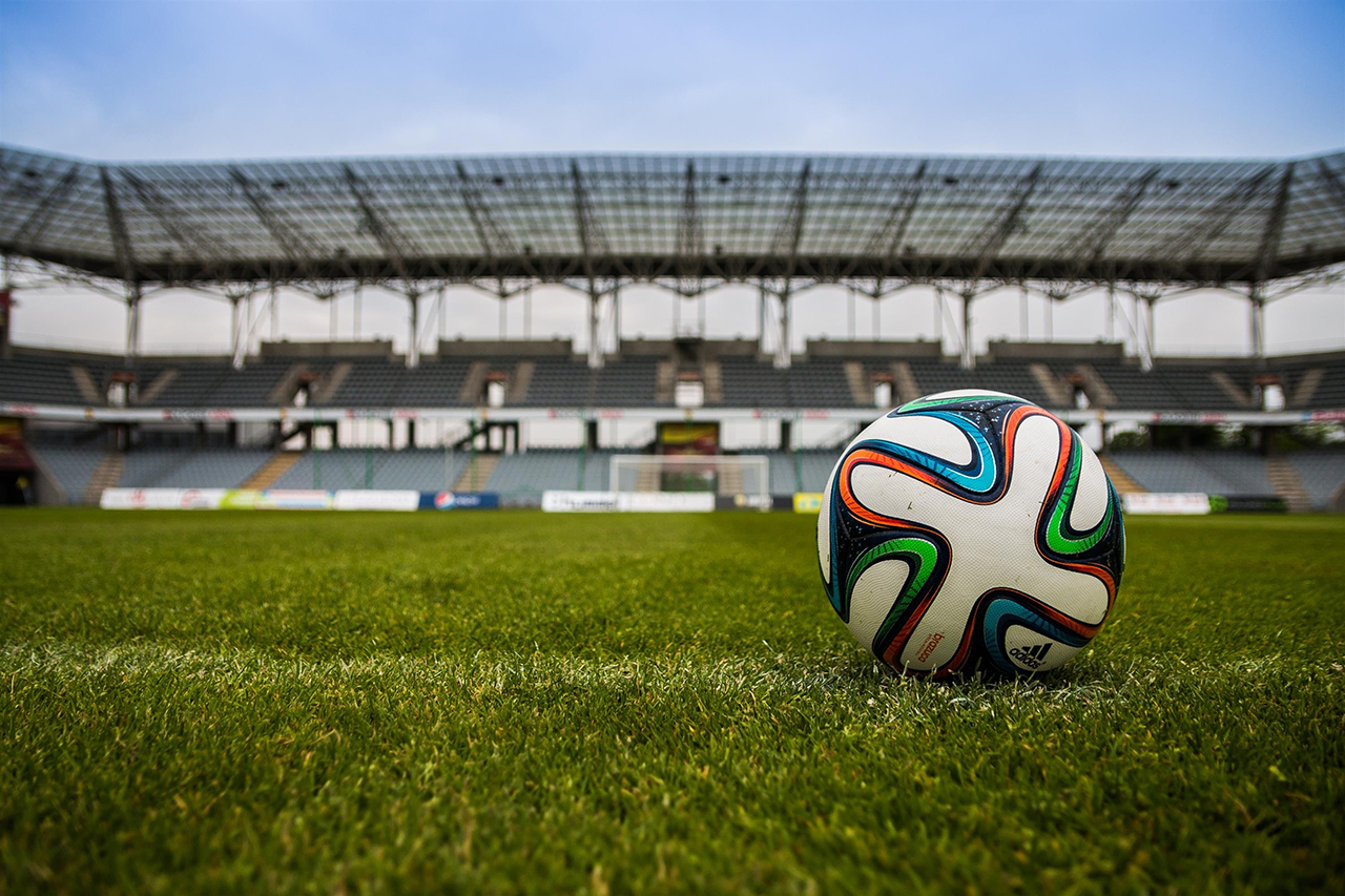Sul Informação - Portimonense e Farense vão jogar à porta fechada devido ao Covid-19