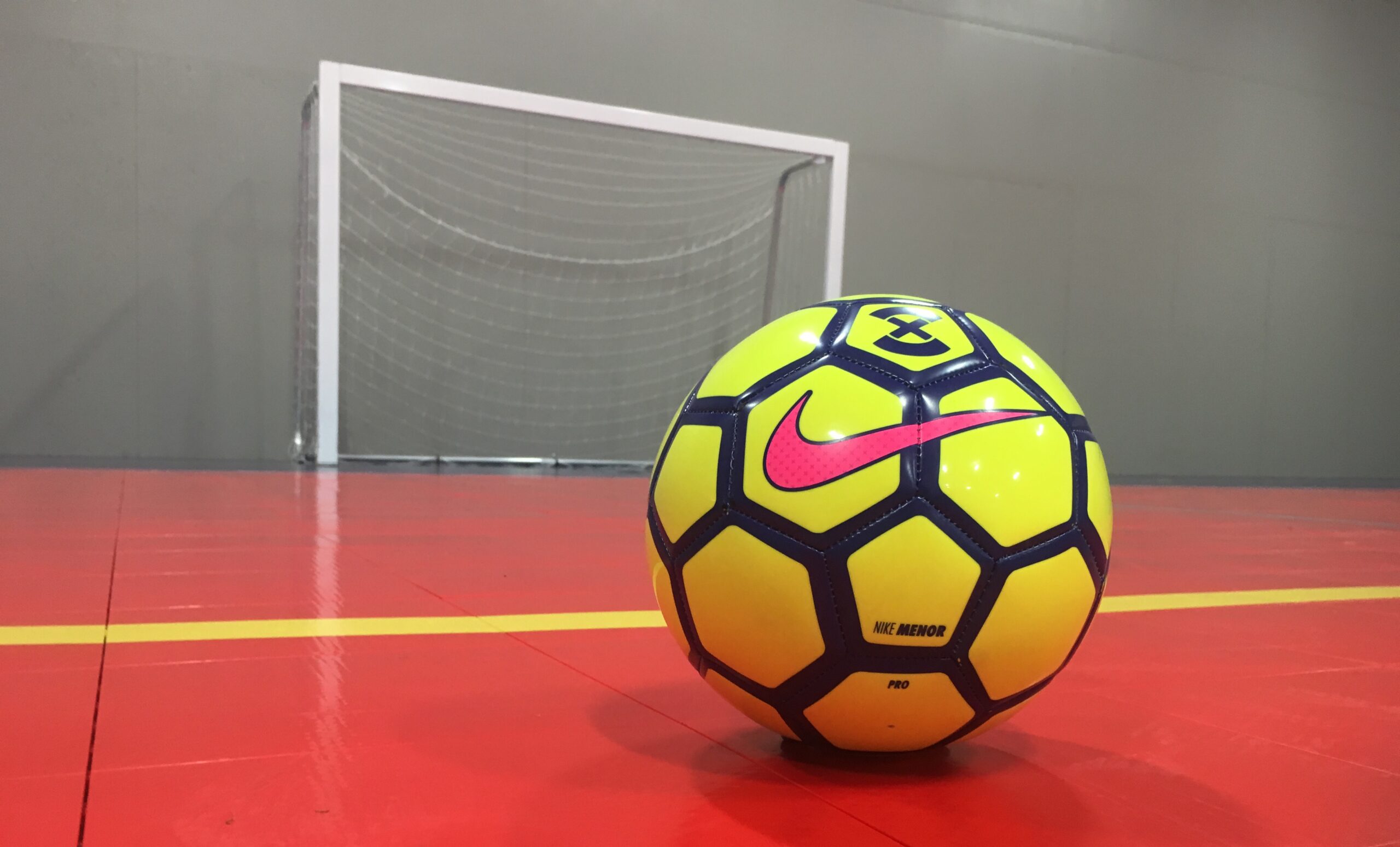 Sul Informação - Algarvios entram a perder na II Divisão de Futsal