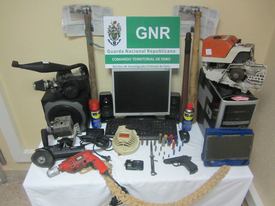 Sul Informação - Investigação da GNR a furtos leva a detenção por posse de arma proibida