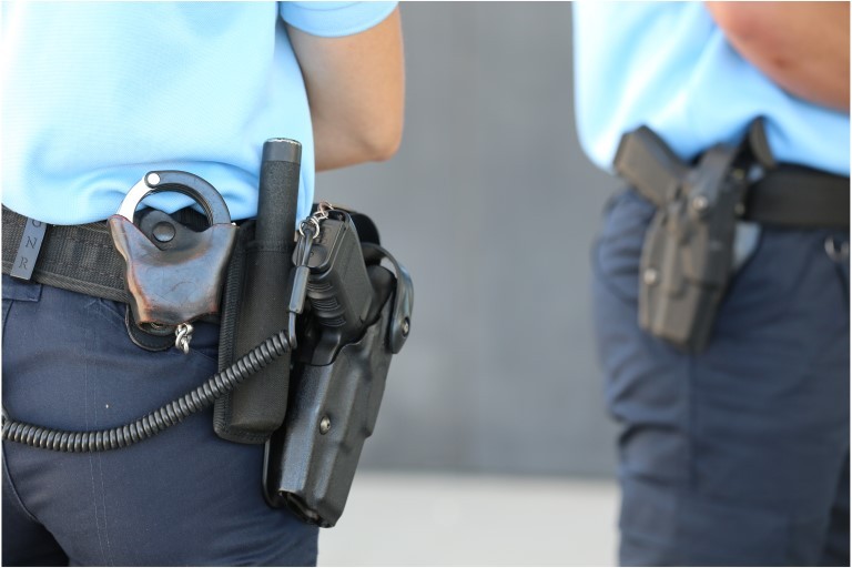 Sul Informação - Denúncia de menor leva à detenção de traficante de droga em Lagoa