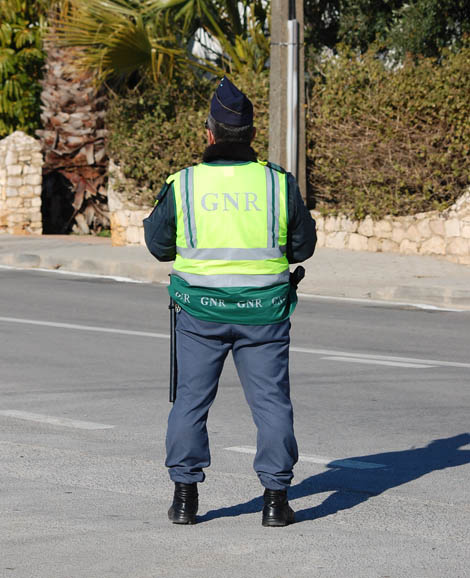 Sul Informação - GNR desmantela grupo de Olhão que se dedicava a assaltar idosos no Algarve