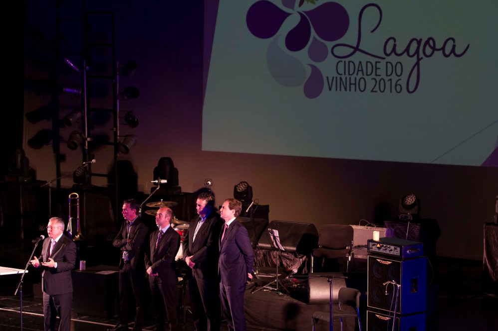Sul Informação - FOTOGALERIA: Gala Lagoa Cidade do Vinho 2016 encheu o Centro de Congressos do Arade