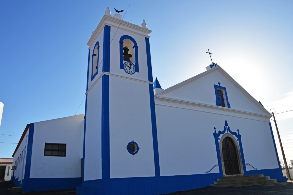 Sul Informação - Largo à volta da igreja da Nossa Senhora da Assunção de Giões vai ser renovado