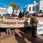Sul Informação - Um caixão, um irmão metralha e forte adesão na greve distrital de professores no Algarve