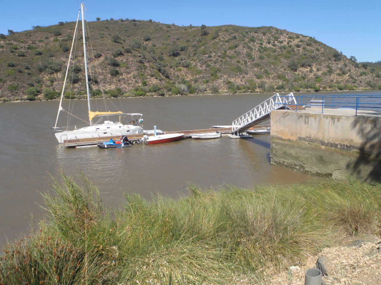 Sul Informação - Docapesca reabilita cais flutuante de Guerreiros do Rio no Guadiana