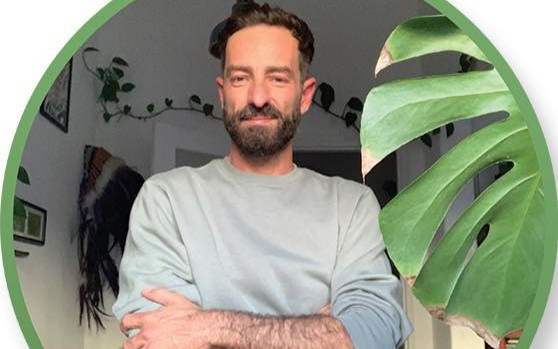 Sul Informação - Farense Guilherme Gonçalves homenageado com exposição no Jardim da Alameda