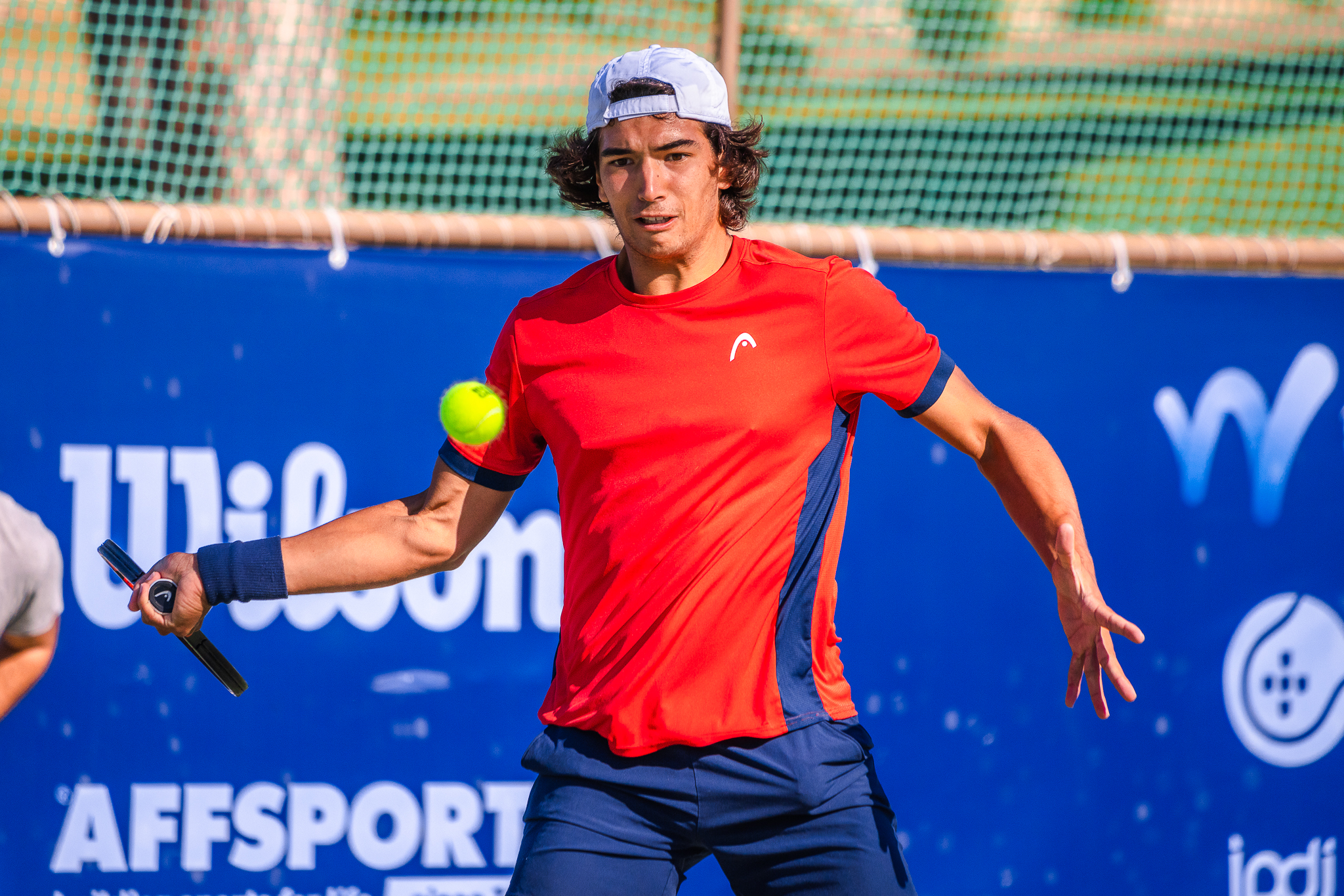 Sul Informação - Série invencível de Henrique Rocha travada nas meias-finais do Vale do Lobo Open II