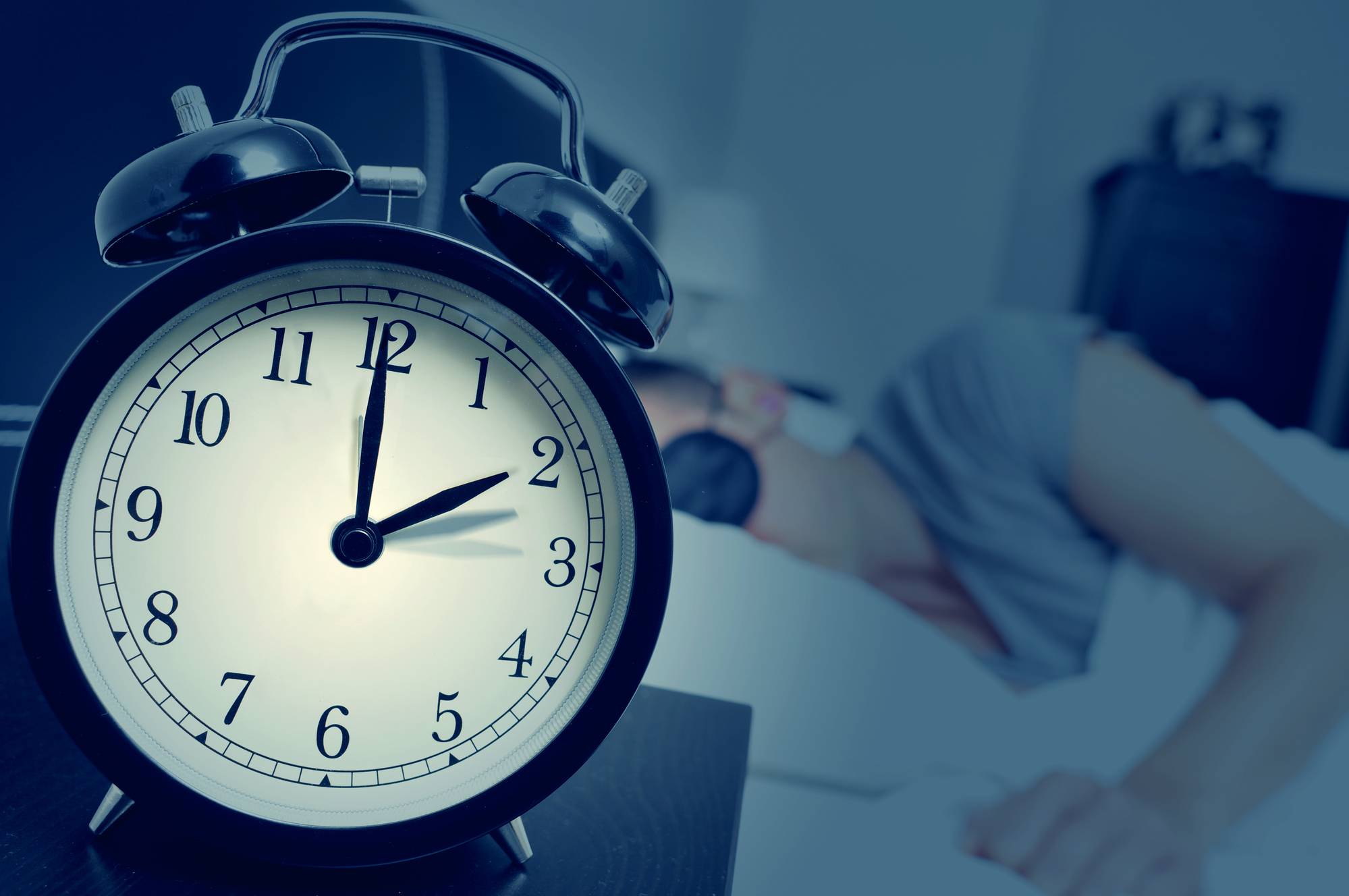 Sul Informação - Relógios atrasam uma hora na madrugada de sábado para domingo