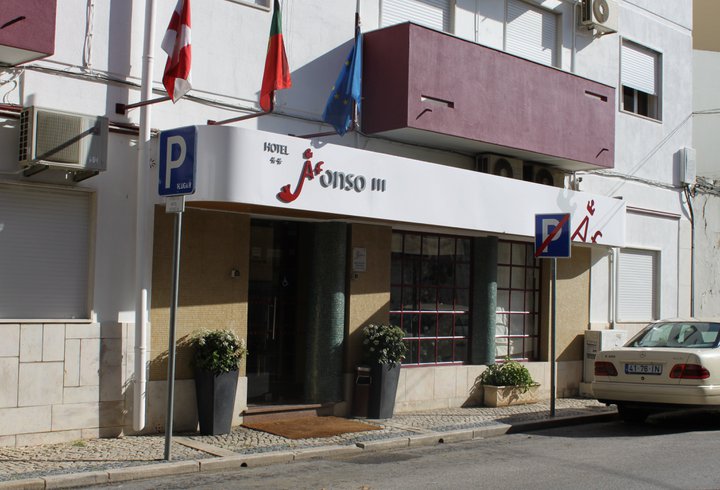 Sul Informação - Rececionista do Hotel Afonso III de Faro morto em assalto