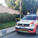 Sul Informação - Homem que desmaiou ao sair da praia foi assistido pela equipa da Estação Salva-Vidas de Ferragudo