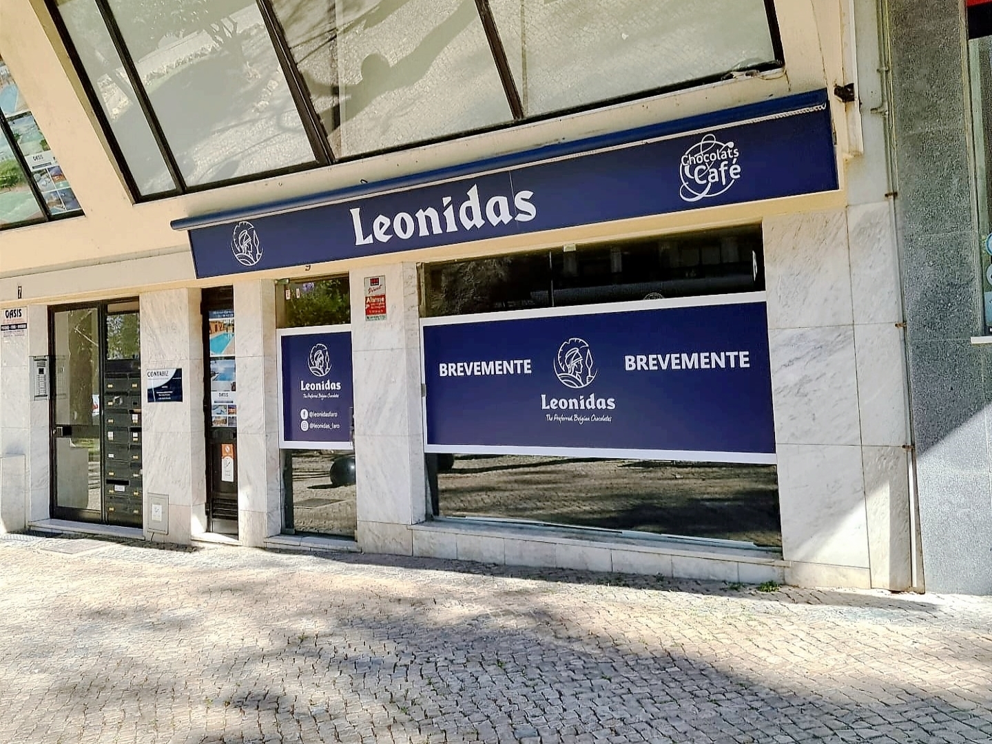 Sul Informação - Faro vai ter nova loja para os fãs de chocolate belga