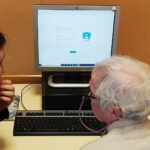 Sul Informação - Alunos de Moncarapacho ajudaram idosos a entrar no mundo digital