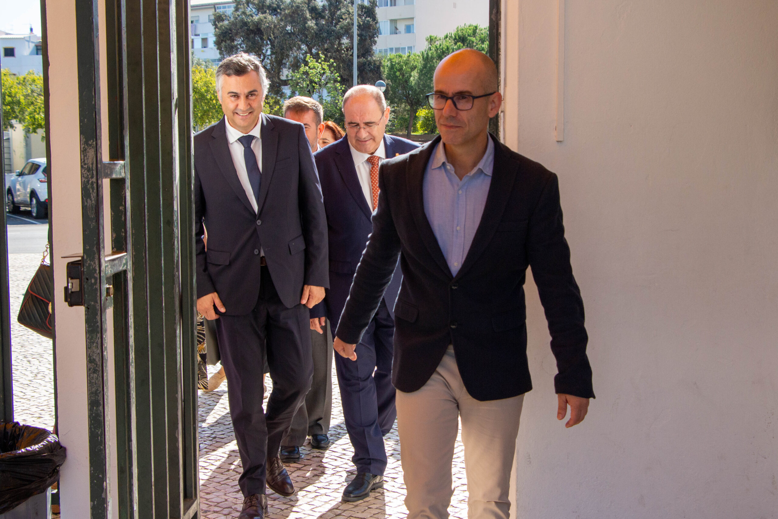 Sul Informação - Ministro admite que falta de vagas no pré-escolar afeta mais de 1000 crianças no Algarve