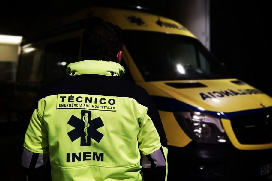 Sul Informação - Incêndio em habitação causa um ferido grave no Algarve