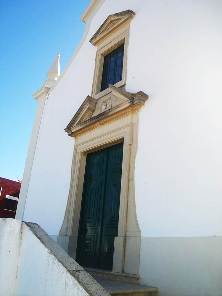 Sul Informação - Igreja Matriz de Pêra reabre ao culto após obras de conservação e restauro