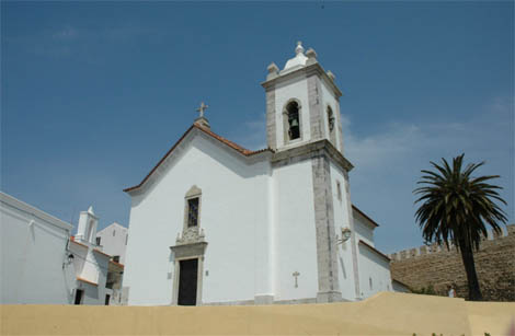 Sul Informação - Concerto de abertura do festival Terras sem Sombra «resgata do silêncio» igreja emblemática de Sines